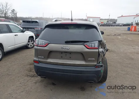 2019 Jeep Cherokee Latitude Fwd from USA, damaged, VIN 1C4PJLCX7KD343373